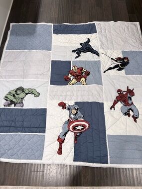 Pottery Barn Kids Marvel Patchwork Quilt - Navy, White, Gray, Red